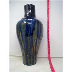 CERAMIC GLAZED VASE WITH LID BY TOM GERTZ