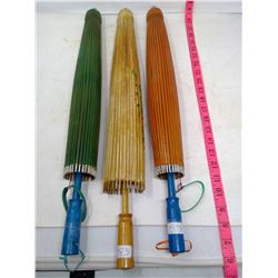 CHINESE PAPER & BAMBOO UMBRELLAS (3)