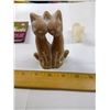 Image 4 : CAT COLLECTION - POTTERY CAT AND CALCITE QUARTZ CAT