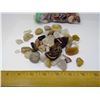 Image 2 : BAG OF ASSORTED ROCKS - 2.5 LBS