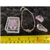 Image 1 : AMETHYST BRACELET AND STONES