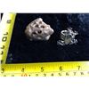 Image 4 : 2 Frog Lot - Carved and Ring