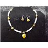 Image 2 : Tiger Eye 4 Piece Set - Shell Necklace, Rings, Earrings