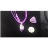 Image 2 : Amethyst Necklace and Magazine