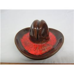 Pottery ash tray shaped like hat no damage