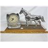 Image 1 : Horse clock working