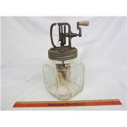 Glass 1 gallon butter churn good condition