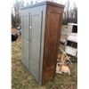 Image 4 : PRIMITIVE FIR WARDROBE - 58" X 83" X 21"
