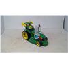 Image 1 : John Deere Race Tractor w/ Working Lights and Sound (ERTL)