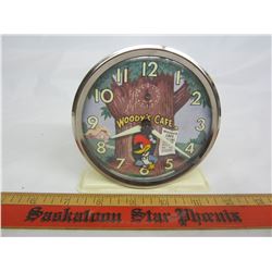 ANTIQUE WOODY WOODPECKER ALARM CLOCK (WORKING)