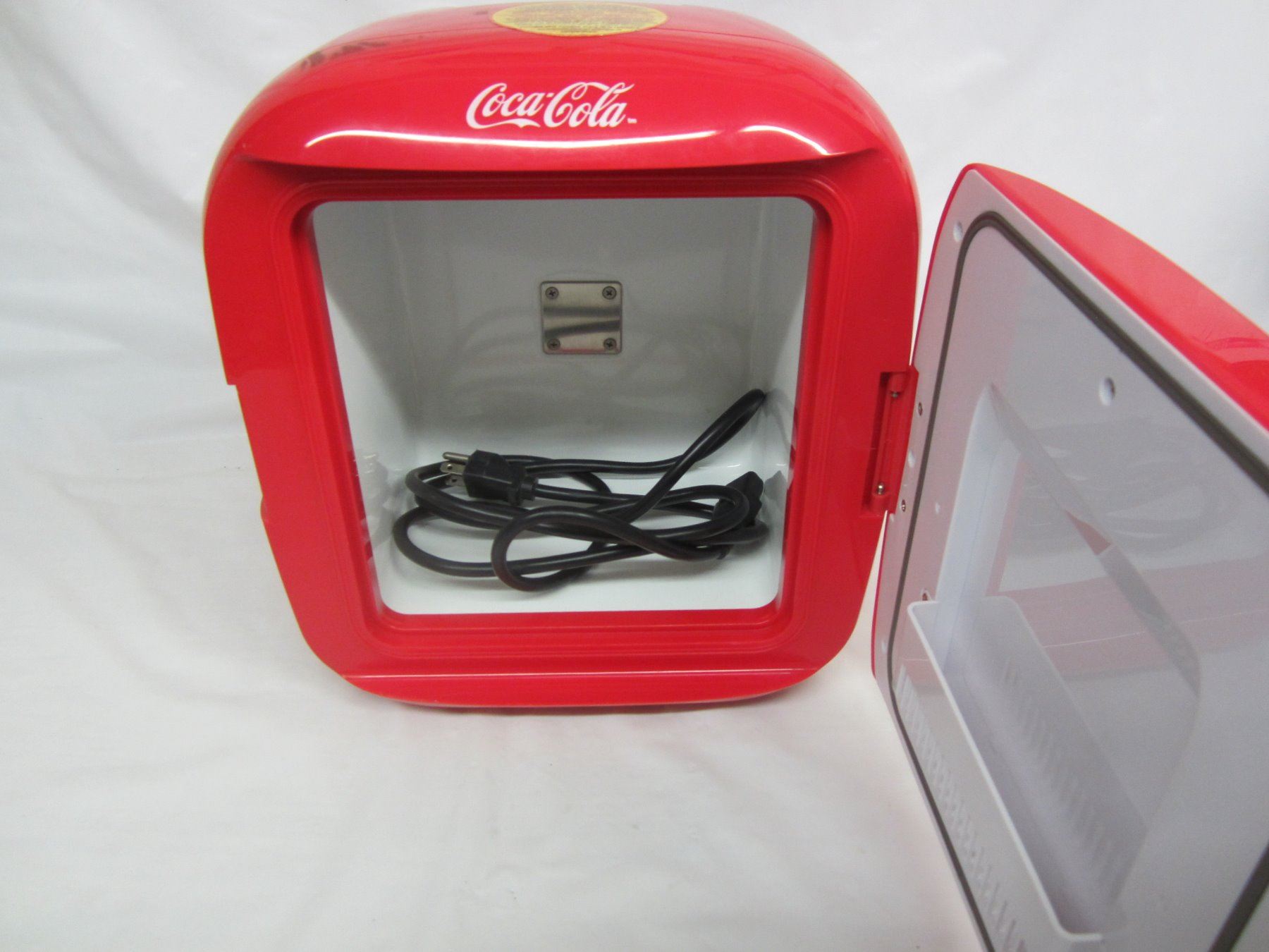 COCA COLA FRIDGE (WORKING)