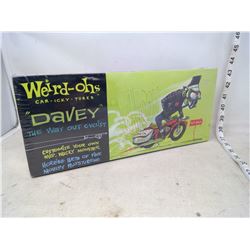 Weird-Ohs Davey Model