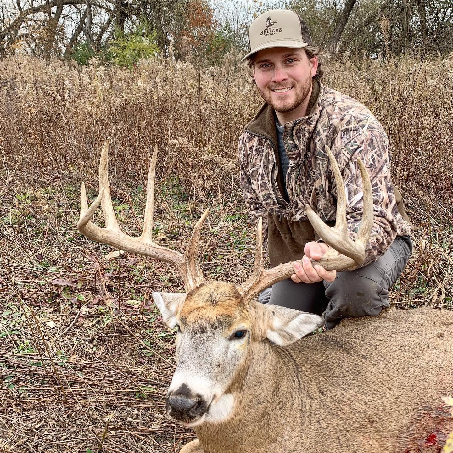 Missouri 6 Day Whitetail Deer Archery/Crossbow Hunt for 2 Hunters