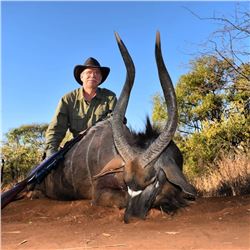 South Africa: 7 Day Plains Game Safari for 3 Hunters / Includes 5 trophies   10 cull animals