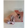 Image 2 : Ballet Essentails - TIghts & Shoes