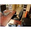 Image 3 : RECEPTION DESK W/ OFFICE CHAIR, COMPUTER, HUTCH,