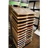 Image 1 : LOT OF 28 APPALACHIAN HARDWOOD FLOORING SAMPLES