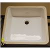 Image 1 : PORCELAIN SQUARE UNDERMOUNT SINK