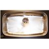 Image 1 : STAINLESS STEEL UNDERMOUNT KITCHEN SINK