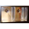 Image 1 : STAINLESS STEEL 2 WELL UNDERMOUNT KITCHEN SINK