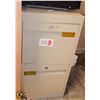 Image 1 : METAL 2 DRAWER FILING CABINET