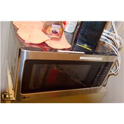 BLACK LG 1450W MICROWAVE