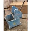 Image 1 : MARINO MOP BUCKET W/ WRINGER