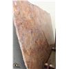Image 2 : LARGE PINK GRANITE SLAB W/ ROUGH EDGES