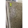 Image 1 : LARGE GREY GRANITE SLAB 120.5"X57"X1.25"