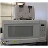 Image 1 : WHITE LG MICROWAVE & RIVAL TOASTER