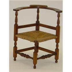 19TH CENT. QUEEN ANNE STYLE CORNER CHAI