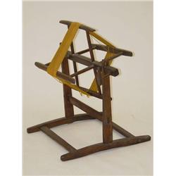 18TH CENT. PRIMITIVE HORIZONTAL SHOE FO