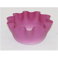 5 NEW ENGLAND PEACHBLOW CRIMPED FINGER