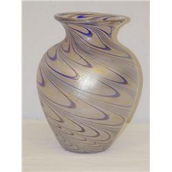 8 1/2 MODERN ART GLASS VASE W/ IRIDESC