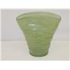 Image 1 : 6 1/2 GREEN CONSOLIDATED GLASS FAN VAS