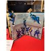 Image 2 : Vintage 1985 Elvis pop up book needs battery for music