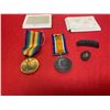 Image 2 : Pair of WWI medals Shoulder title and pin to the canadian railroad troops