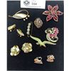 Image 1 : Vintage costume jewlery lot