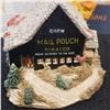 Image 2 : Lilliput Lane - Mail Pouch Barn