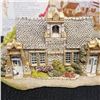 Image 2 : Lilliput Lane - Village School