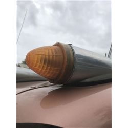 The Dark Knight (2008) - Jokers Semi Truck Rooftop Marker Light