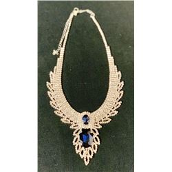 The Hobbit: The Desolation of Smaug (2013) - Erebor Treasure Screen Used Necklace