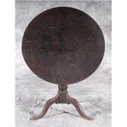 CONNECTICUT PAINT DECORATED TILT TOP TA