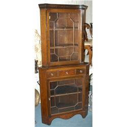 REGENCY MAHOGANY CORNER CUPBOARD with c