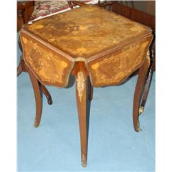 EASTERN EUROPEAN HERIZ CARPET 