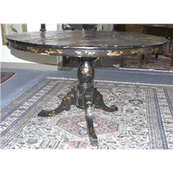 CHINESE EXPORT BLACK LACQUERED CENTER T