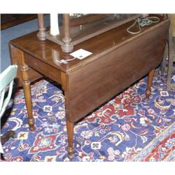 SHERATON STAINED BIRCH DROP LEAF TABLE