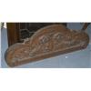 Image 1 : VICTORIAN CARVED OAK CREST 