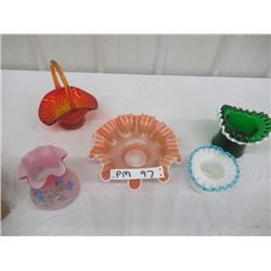 PM - 5 Various Ruffled Bowls , Fenton, Bridal Baskets