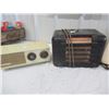 Image 3 : PM- 4 Vintage Radios- 1 Phllips, 1 RCA Victor 1 Zenith, 1 General Electric